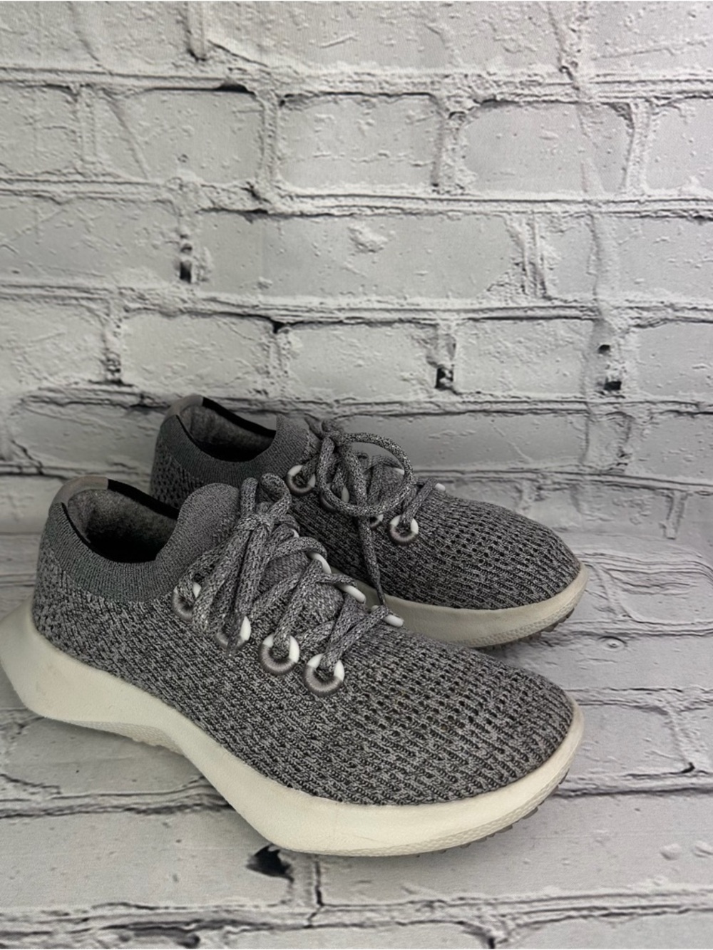 Allbirds Tree Dasher 2 Women’s Gray Knit Lace-Up Sneakers